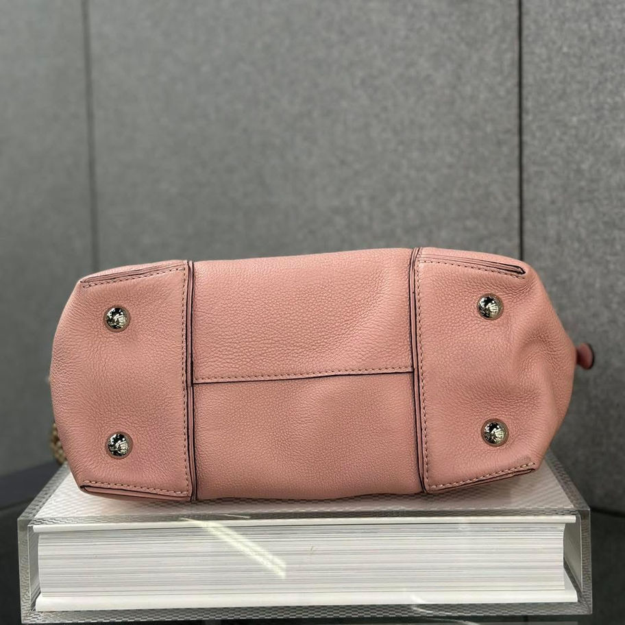 Pink Louis Vuitton Montaigne MM handbag