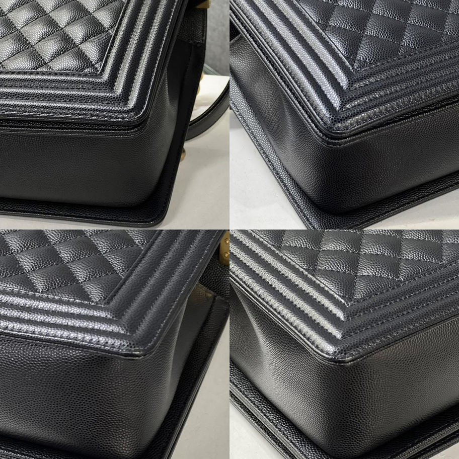 Black quilted leather Chanel clutch