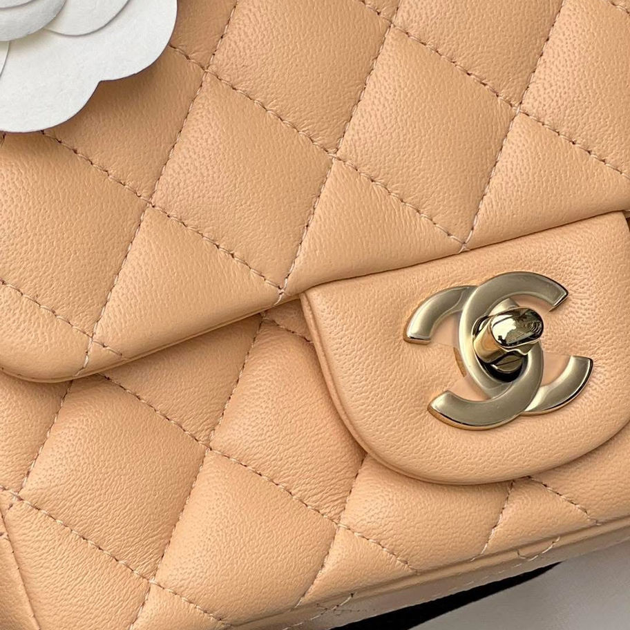 Chanel tote bag, beige leather, camellia detail