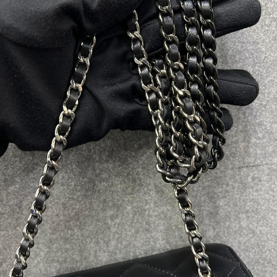 Black Chanel chain strap bag
