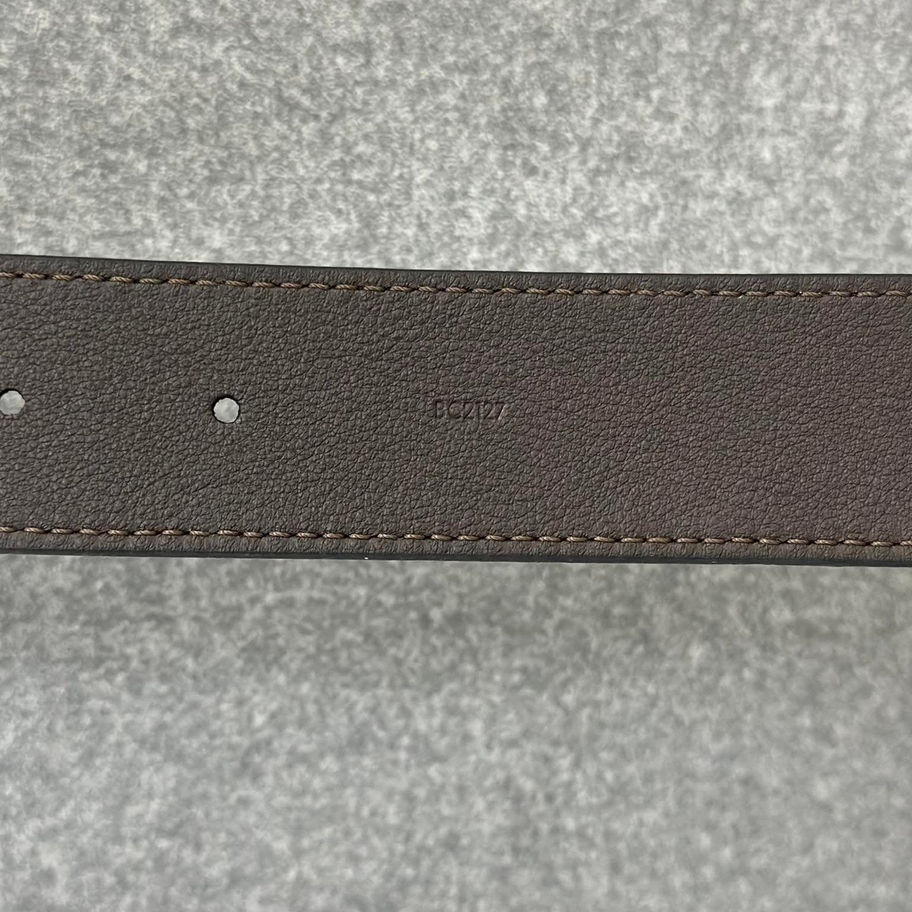 Brown leather Louis Vuitton Montana Belt