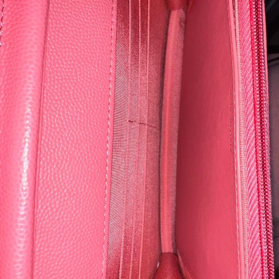 Pink leather wallet interior