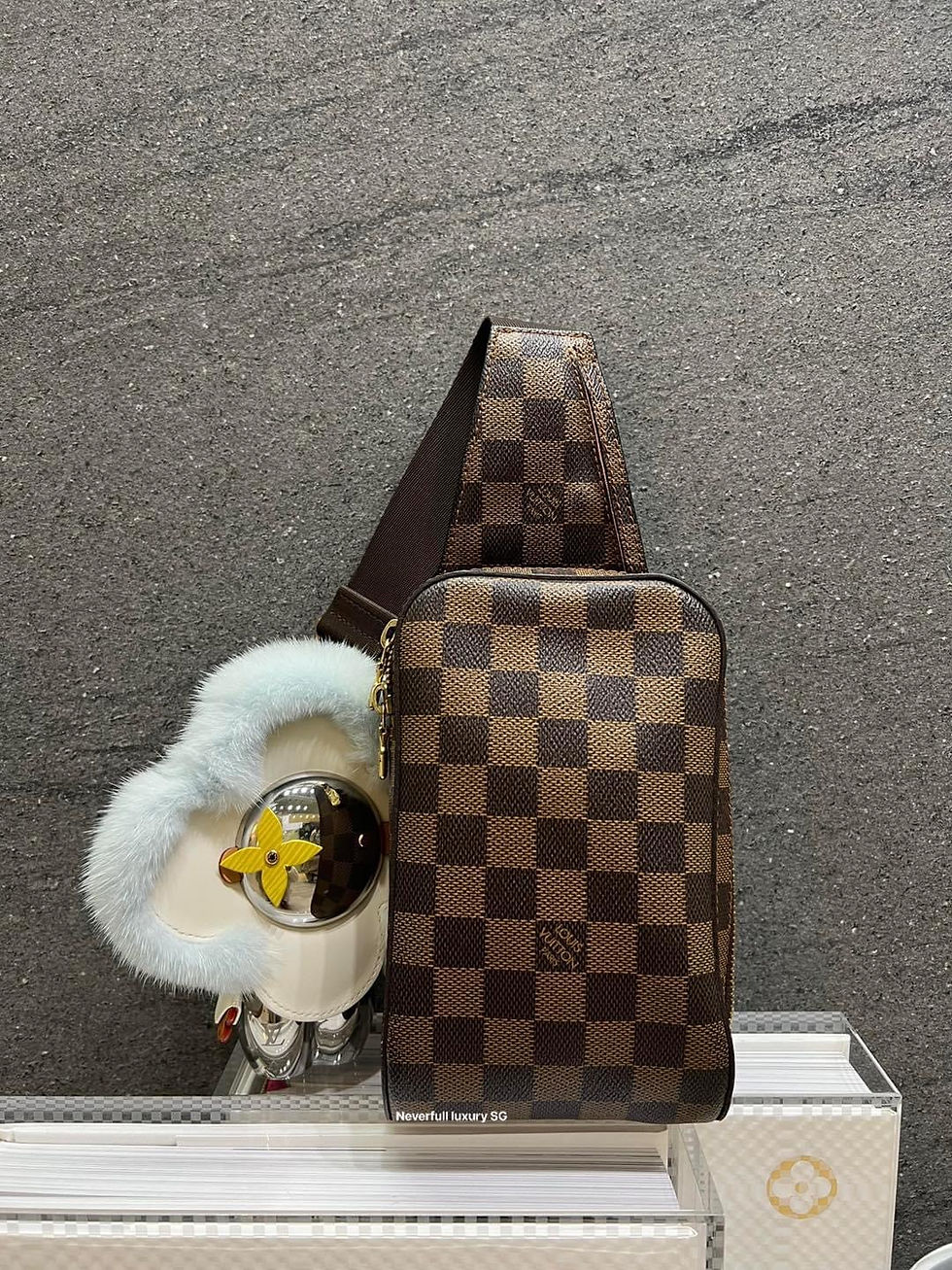 Louis Vuitton Damier Azur crossbody bag