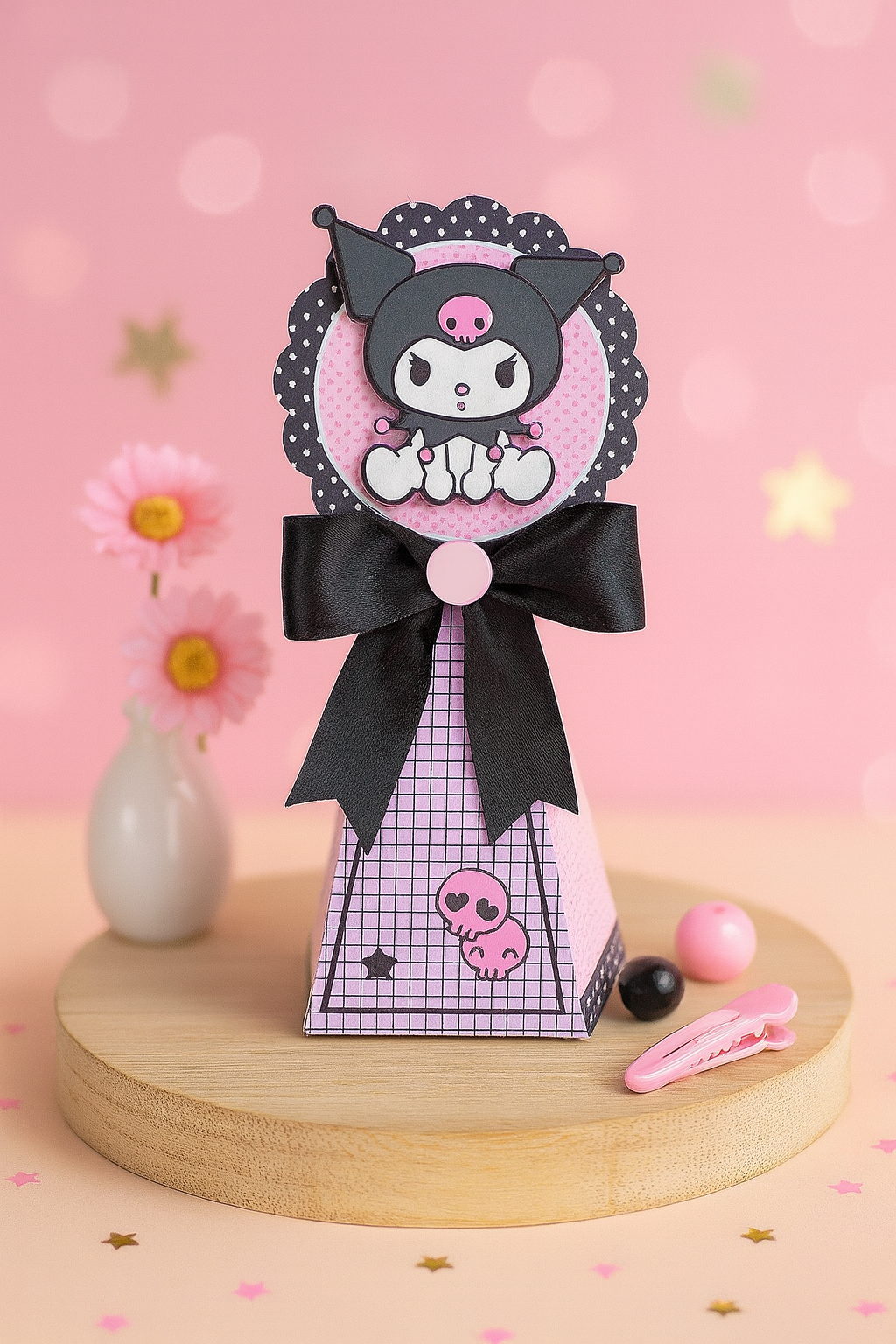 Caixa Pirâmide Kuromi