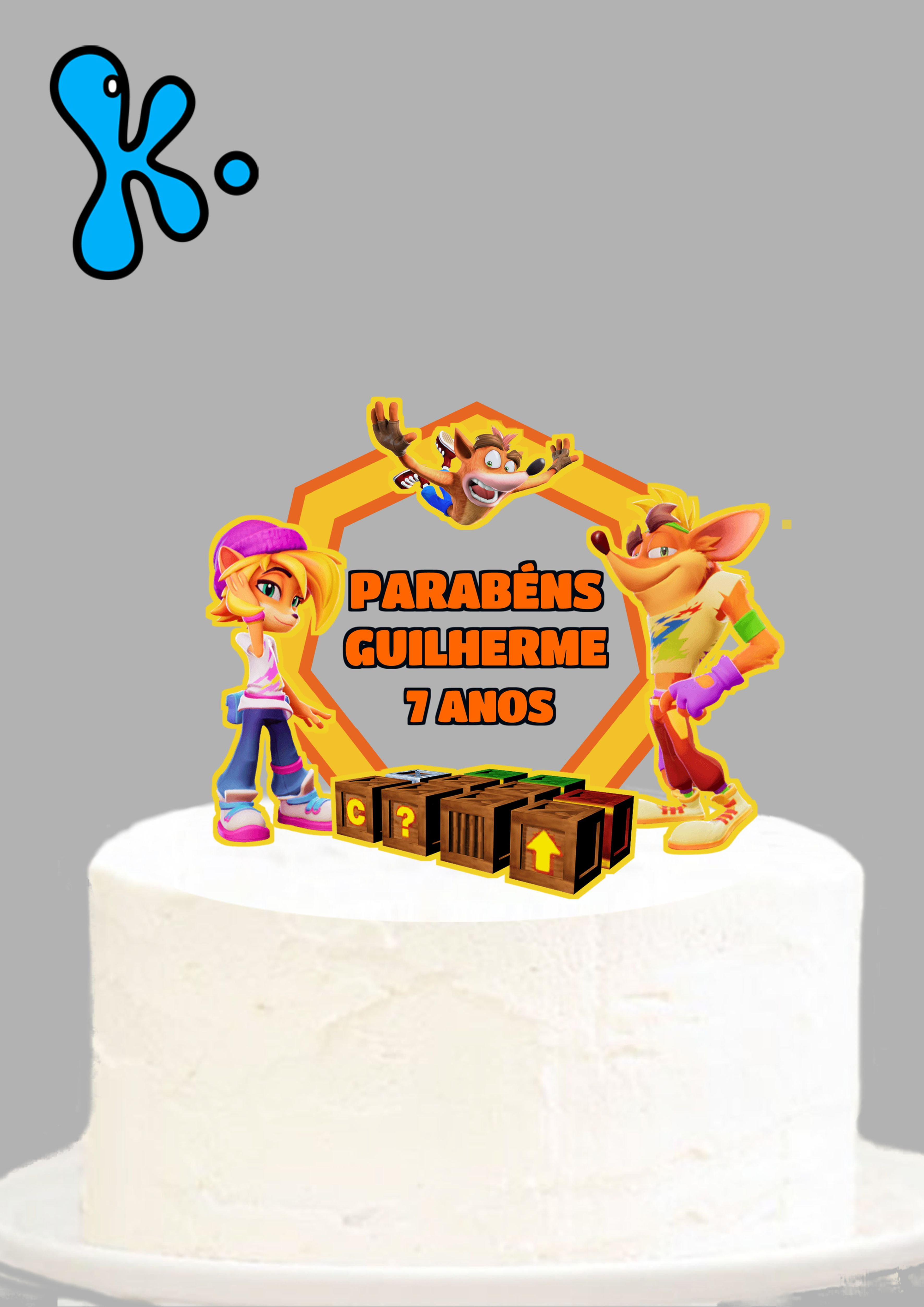 Topo de bolo personalizado Crash Bandicoot com personagens, mensagem, nome e idade do aniversariante.