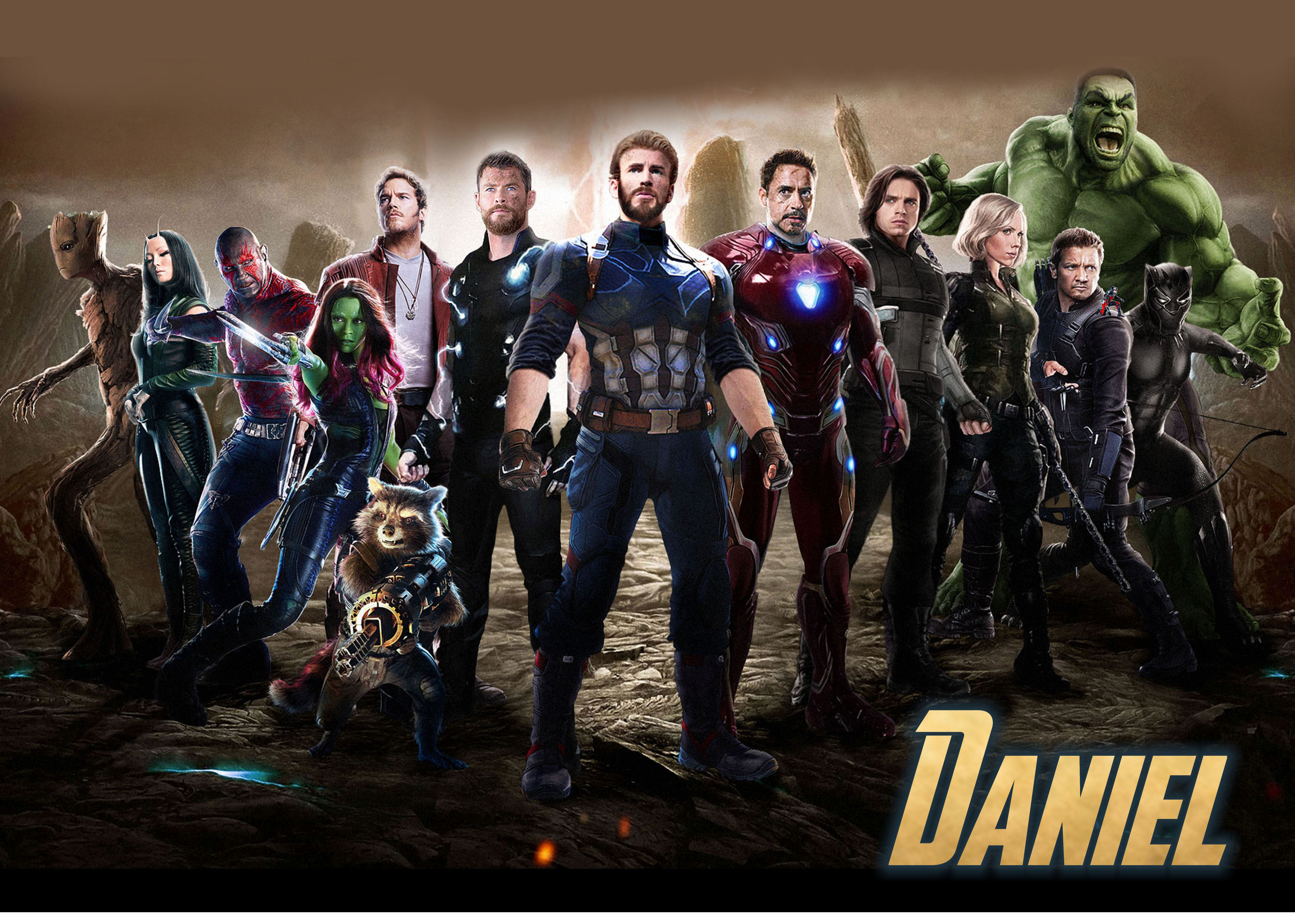 Cartaz super-heróis personalizado com nome, grupo de heróis em cenário épico para decoração infantil.