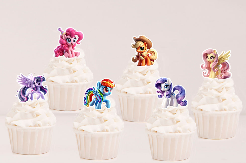 Toppers recortados My Little Pony com póneis coloridos sobre cupcakes para decoração de festa infantil.
