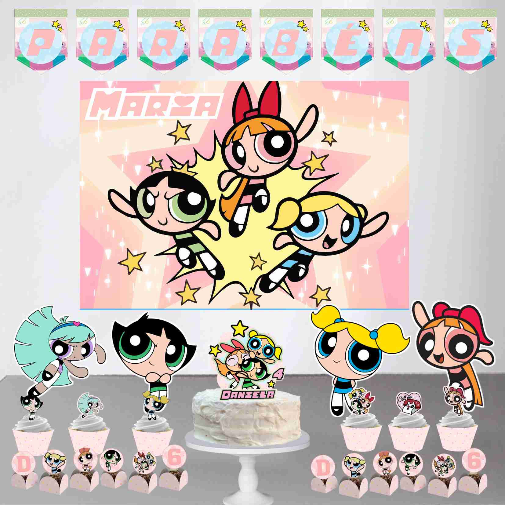 Decoração de festa Powerpuff Girls com painel pastel, figuras das personagens e mesa completa personalizada.