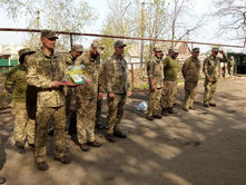 Акція "Великодній кошик солдату"