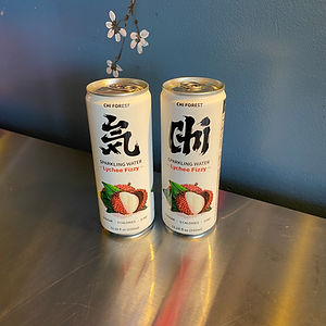 CHI~sprking water (lychee fizzy)