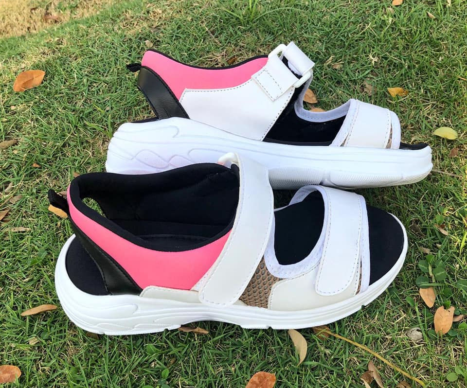 Miniatura: Sandalia trainers cierre