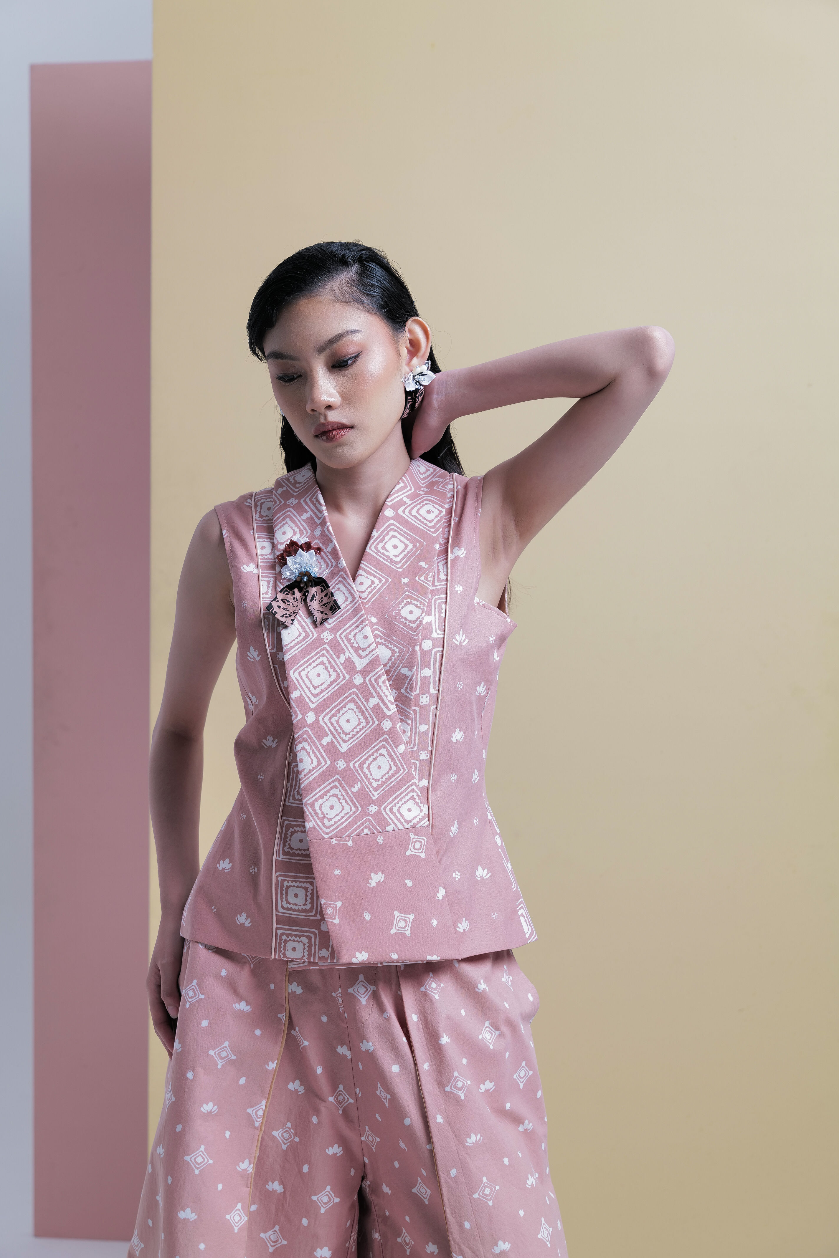 Hania Batik Top Nude