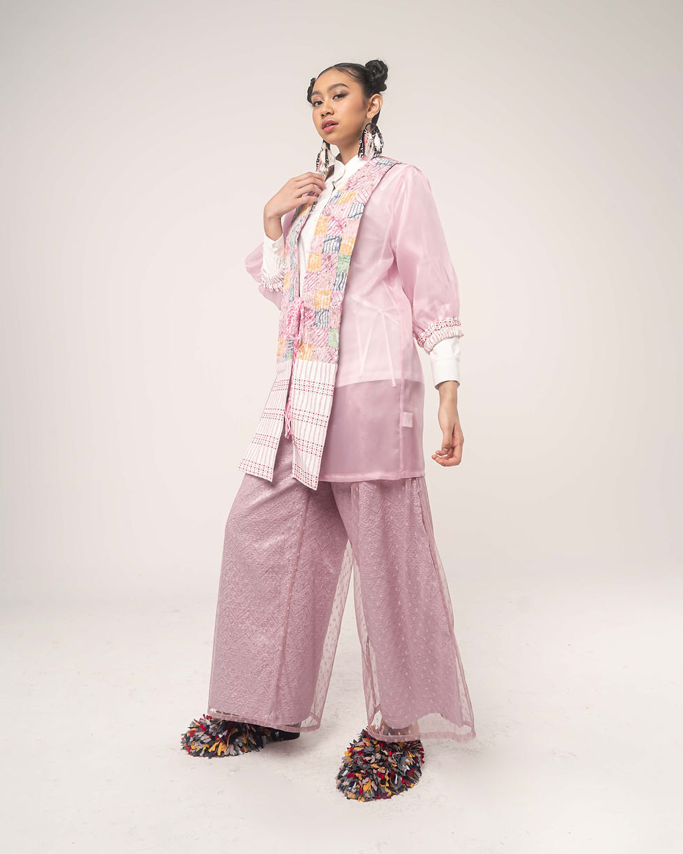 Thumbnail: Banira Tulle Songket Pink Pants