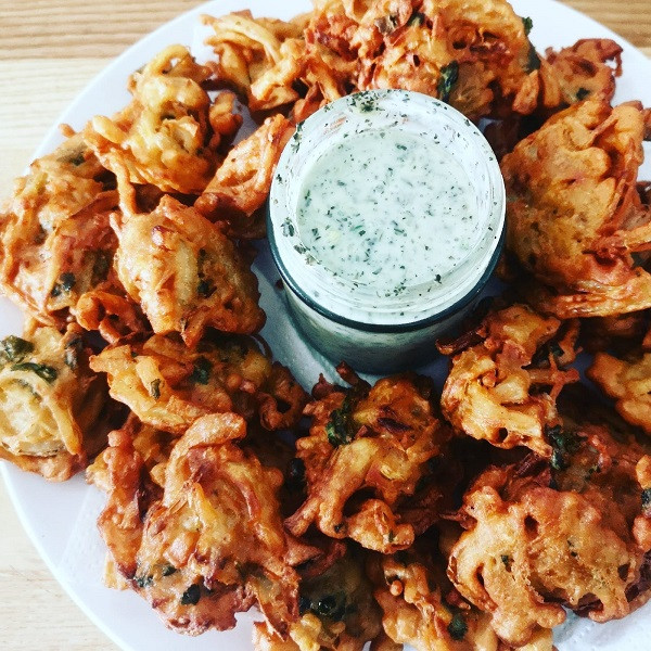mauritian onion bhaja