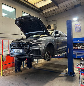Audi Q8 Brakes Mitcham.jpg