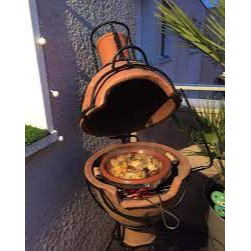 Miniatura: Barbacoa tradicional bereber. Hecho de terracota y colocado sobre pies.