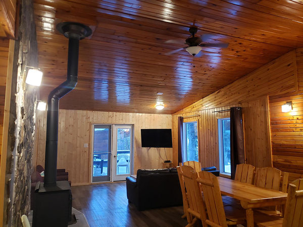 Thompson's Resort 9A (5).jpg