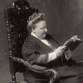 إيمي لويل
ترجمة: فاطمة الحارثي
