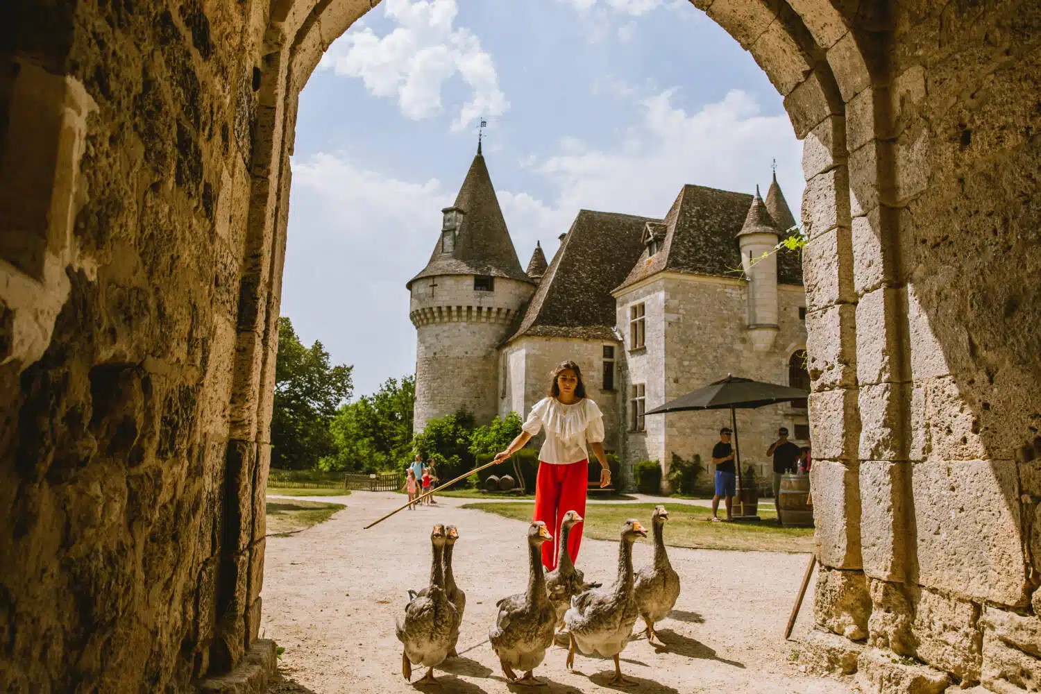 Het is een superleuk uitje. Chateau Bridoir is een van de activiteiten voor kids in de Dordogne die je niet mag missen!
