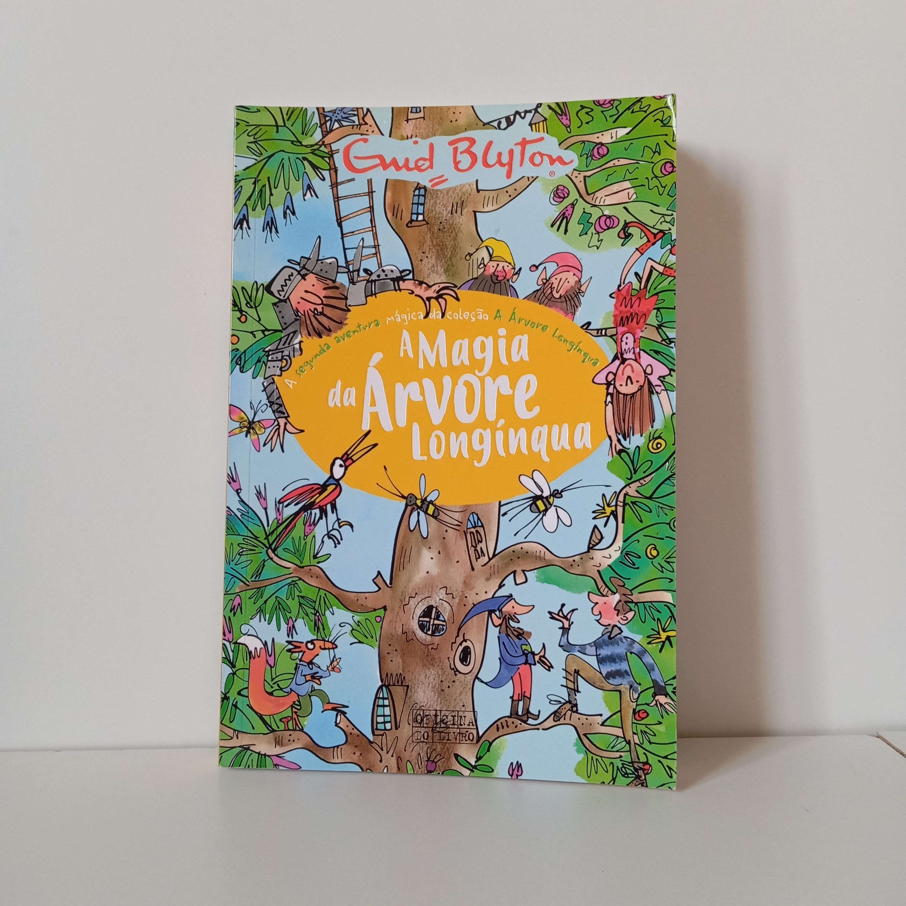 A Magia da Árvore Longíqua, Enid Blyton