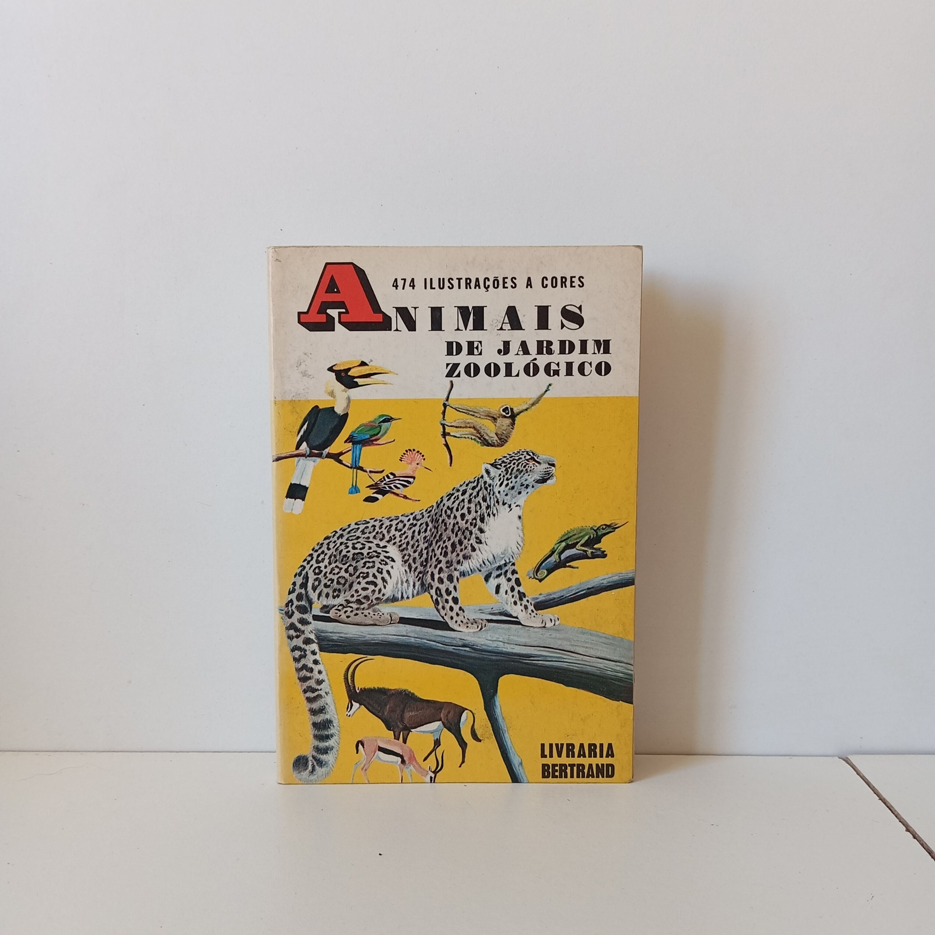 Animais de Jardim Zoológico, 474 Ilustrações A Cores - Donald Hoffmeister