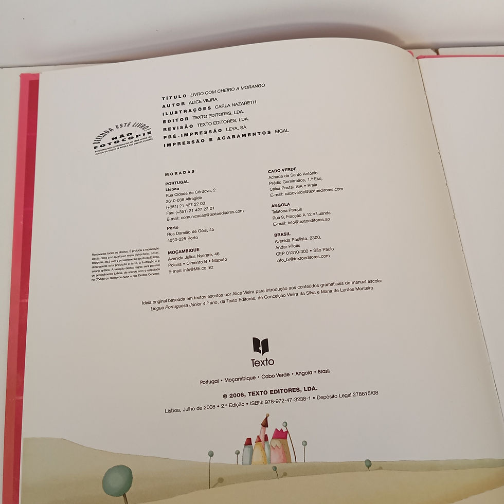 Miniatura: Livro com Cheiro a Morango; Alice Vieira
