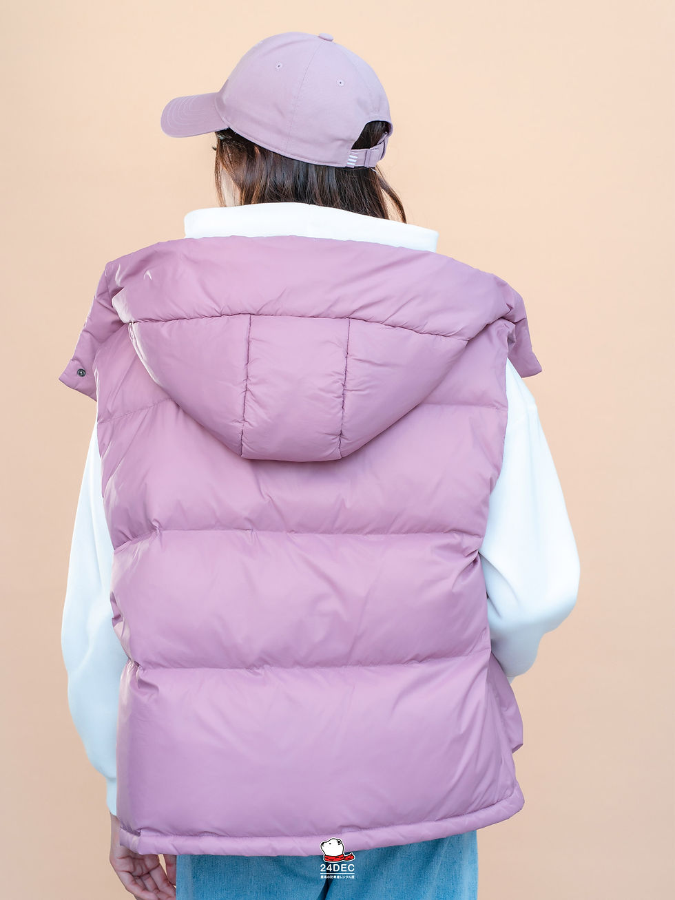 ภาพขนาดย่อ: เช่าเสื้อกันหนาว หญิง รุ่น BONITA