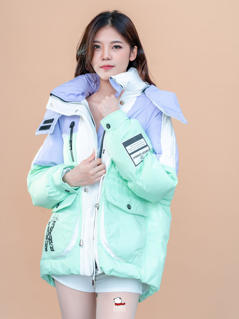 ภาพขนาดย่อ: เช่าเสื้อกันหนาว หญิง รุ่น CANDY