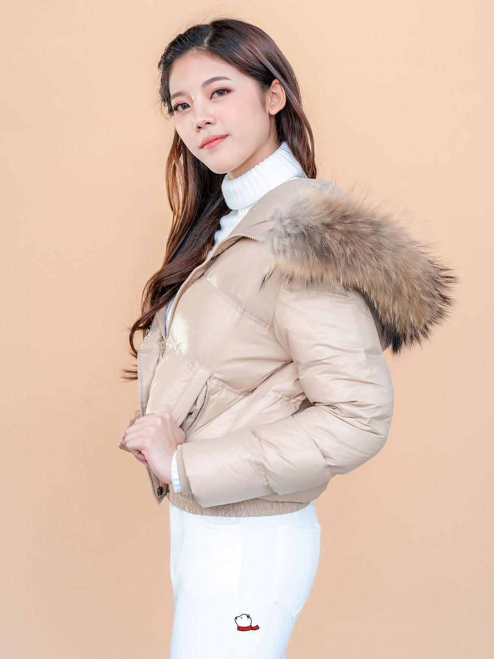 ภาพขนาดย่อ: เช่าเสื้อกันหนาว หญิง รุ่น COOKIE