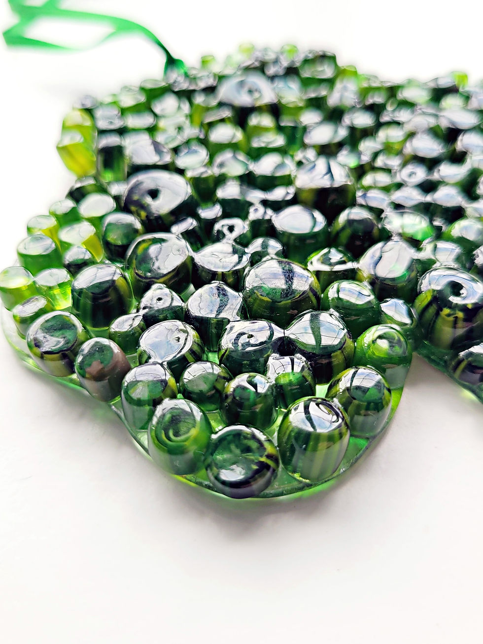 Thumbnail: Pulled Glass Shamrock