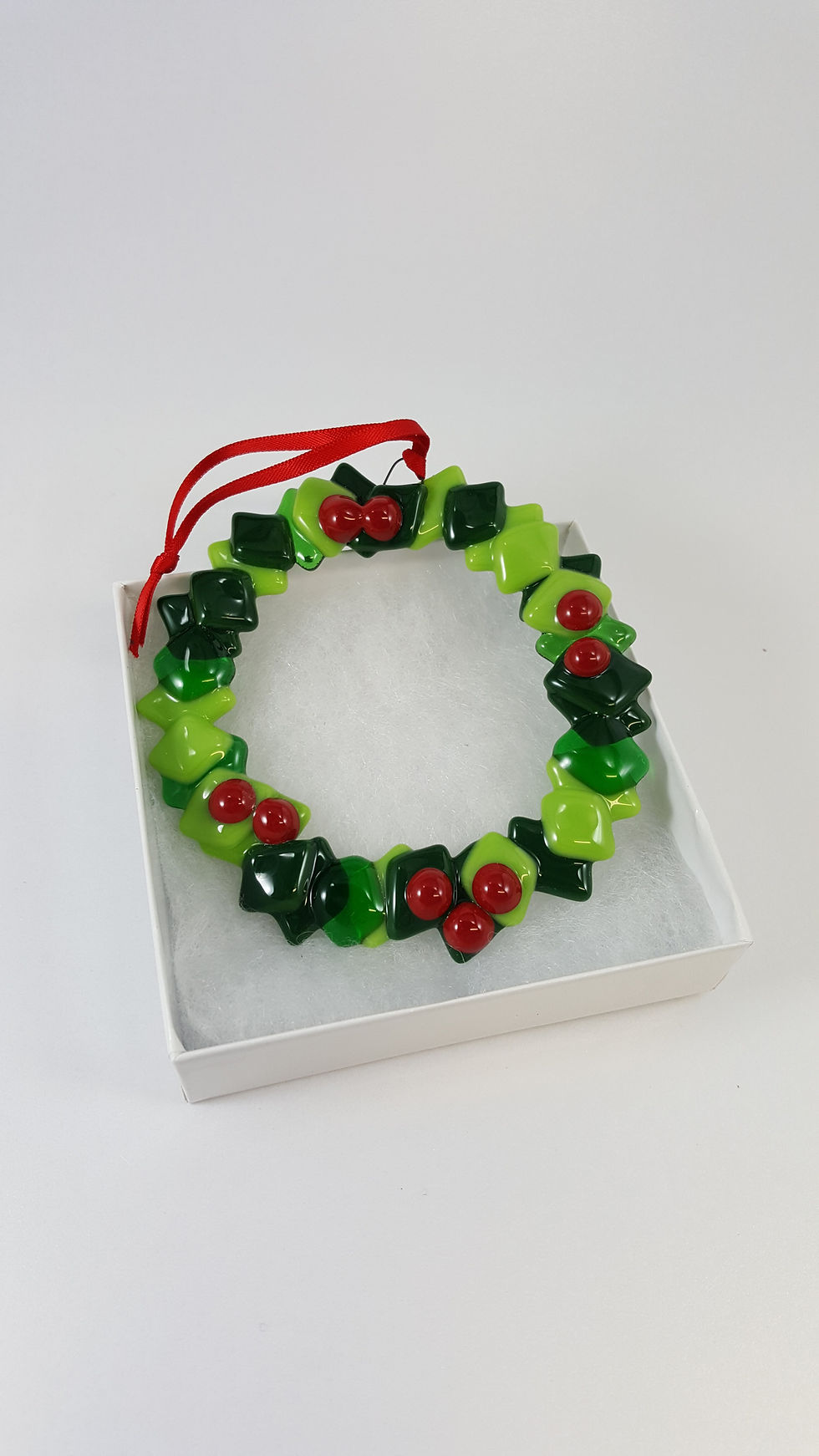 Thumbnail: Wreath Christmas Tree Decoration