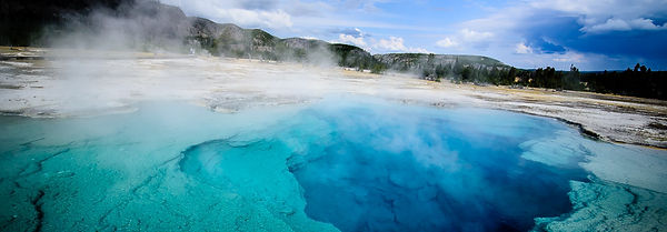 Yellow Stone Saphire Pool