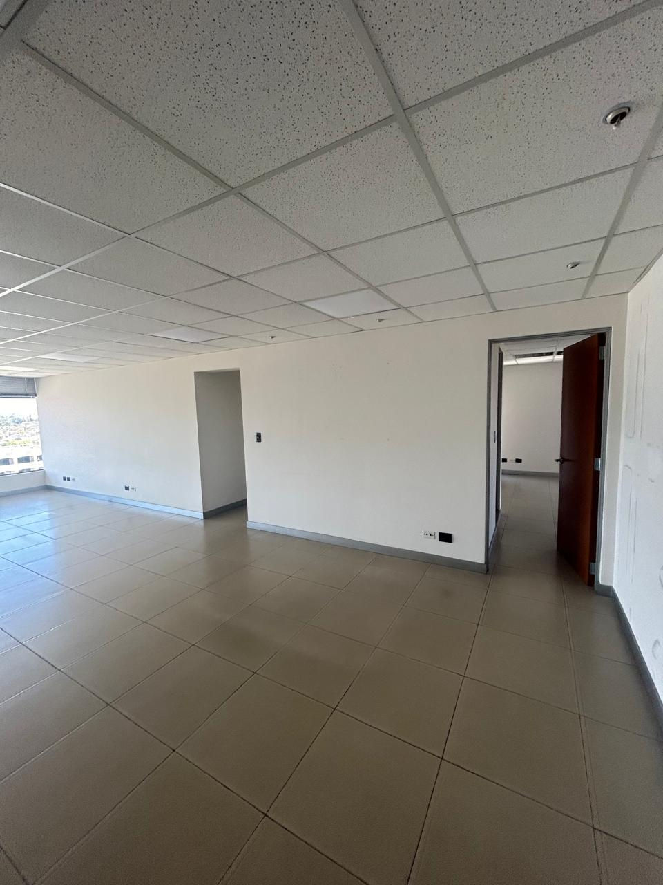 Inmobiliario para la venta.