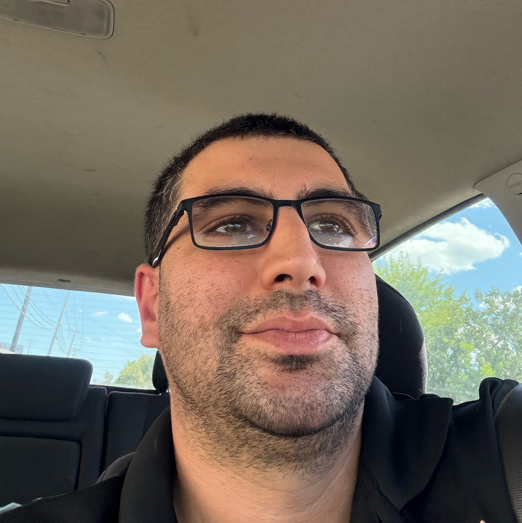 527679287_10228264836195560_4115463756981906599_n (1).jpg