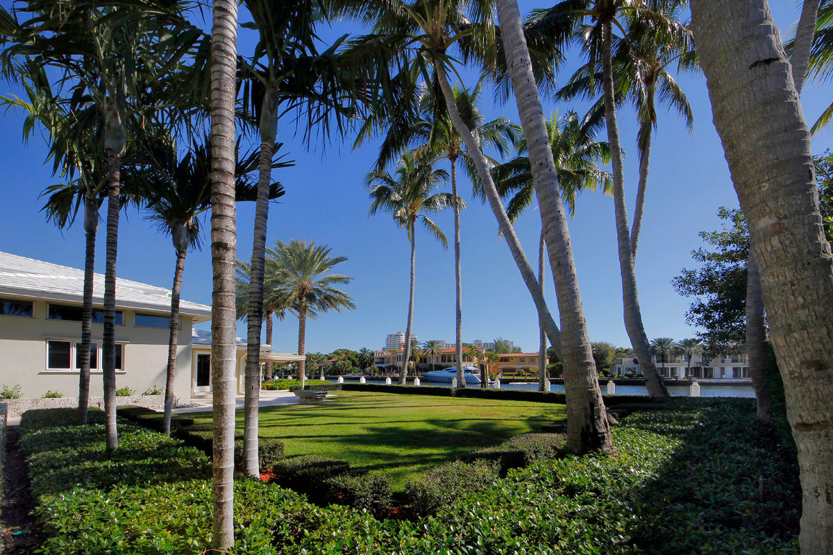 Drum Realty Luxury Waterfront Properties