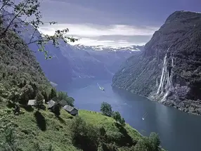 Explore Spectacular Norway with Pelorus | Live365