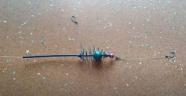 кормушка пружина ловля леща на фидер ловля карпа 