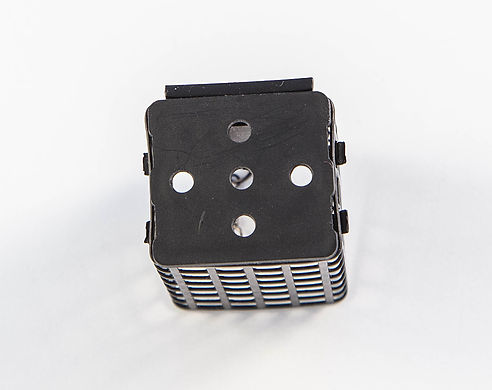 AW-KB040 кормушка лещевая лещ на фидер карп