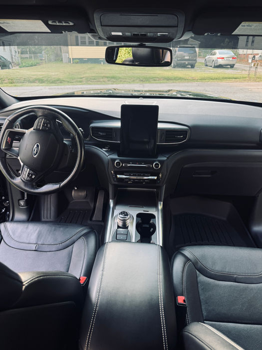 Ford Explorer after premier interior and exterior detail with paint correction