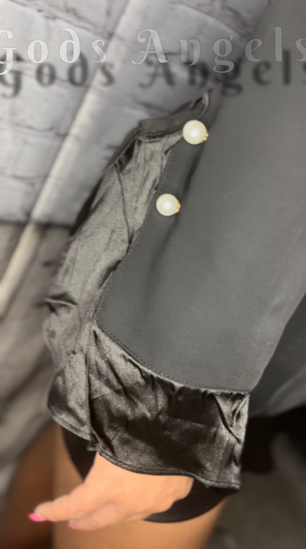 Thumbnail: “𝓑𝓸𝓼𝓼" Frill Blazer 🖤