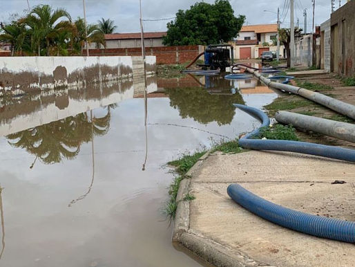 Prefeitura faz operação emergencial de drenagem no Dom Avelar