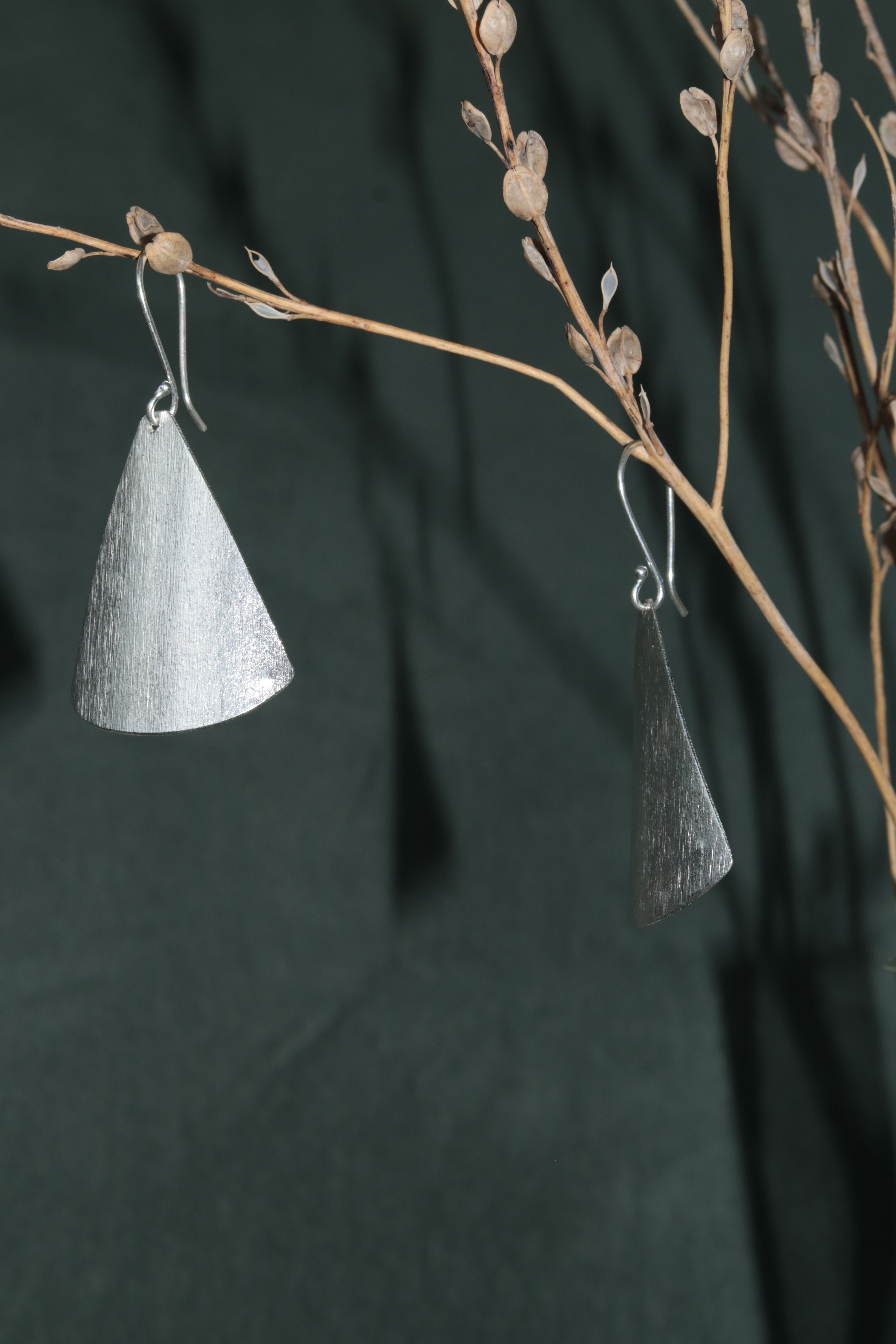 Silberohrhänger | gehämmert