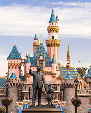 disneyland-00-full.jpg