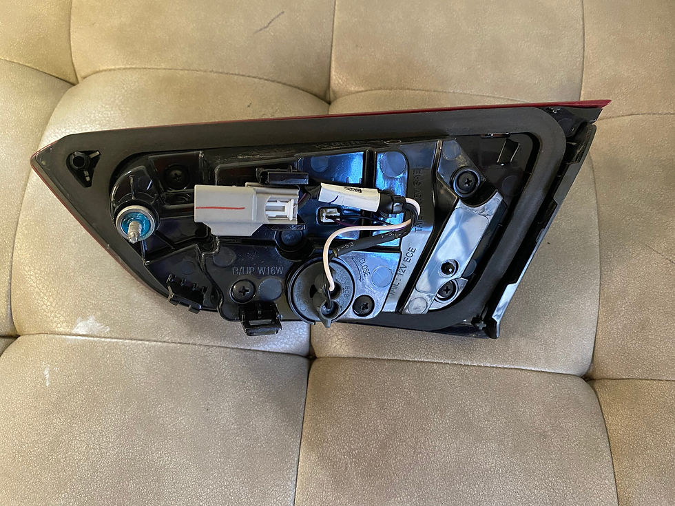Thumbnail: 2020 Chevy Malibu Left Trunk Light