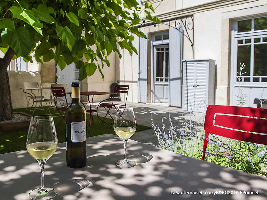 luxury-b&b-bordeaux-sauternes-sauternaise-chambre-hote-charme-spa-chic-design-vineyard-rom