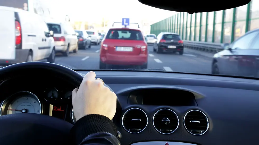 dirigindo no trânsito