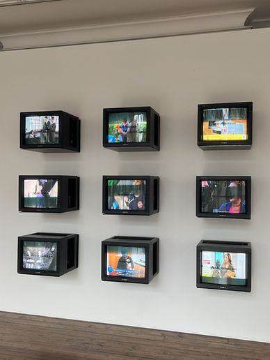 Slip away in the flickering