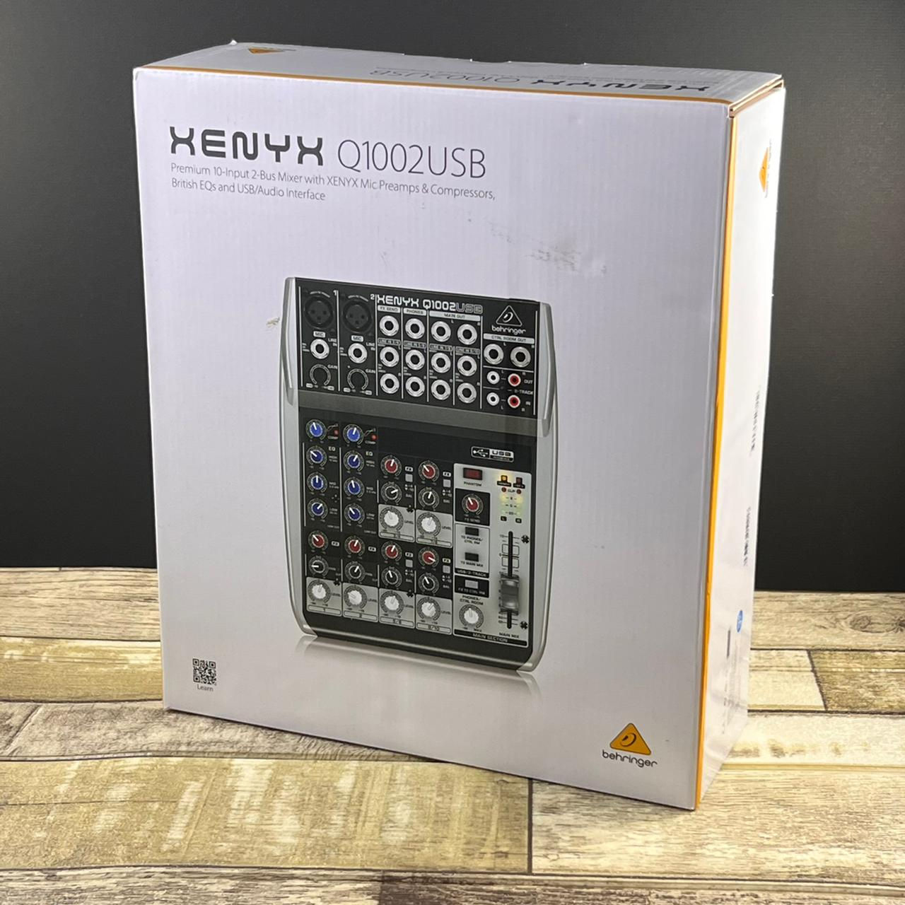 Behringer Xenyx Q1002USB, 10 entradas