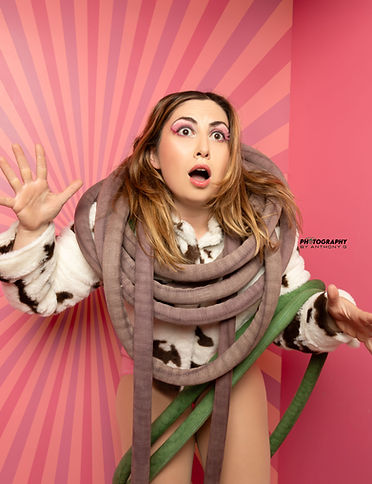 Shoshana Levy Rope Character
