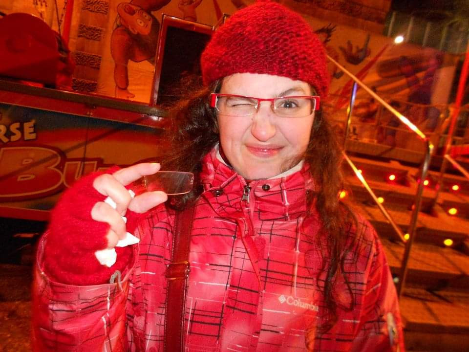 broken glasses, carnival, bungee